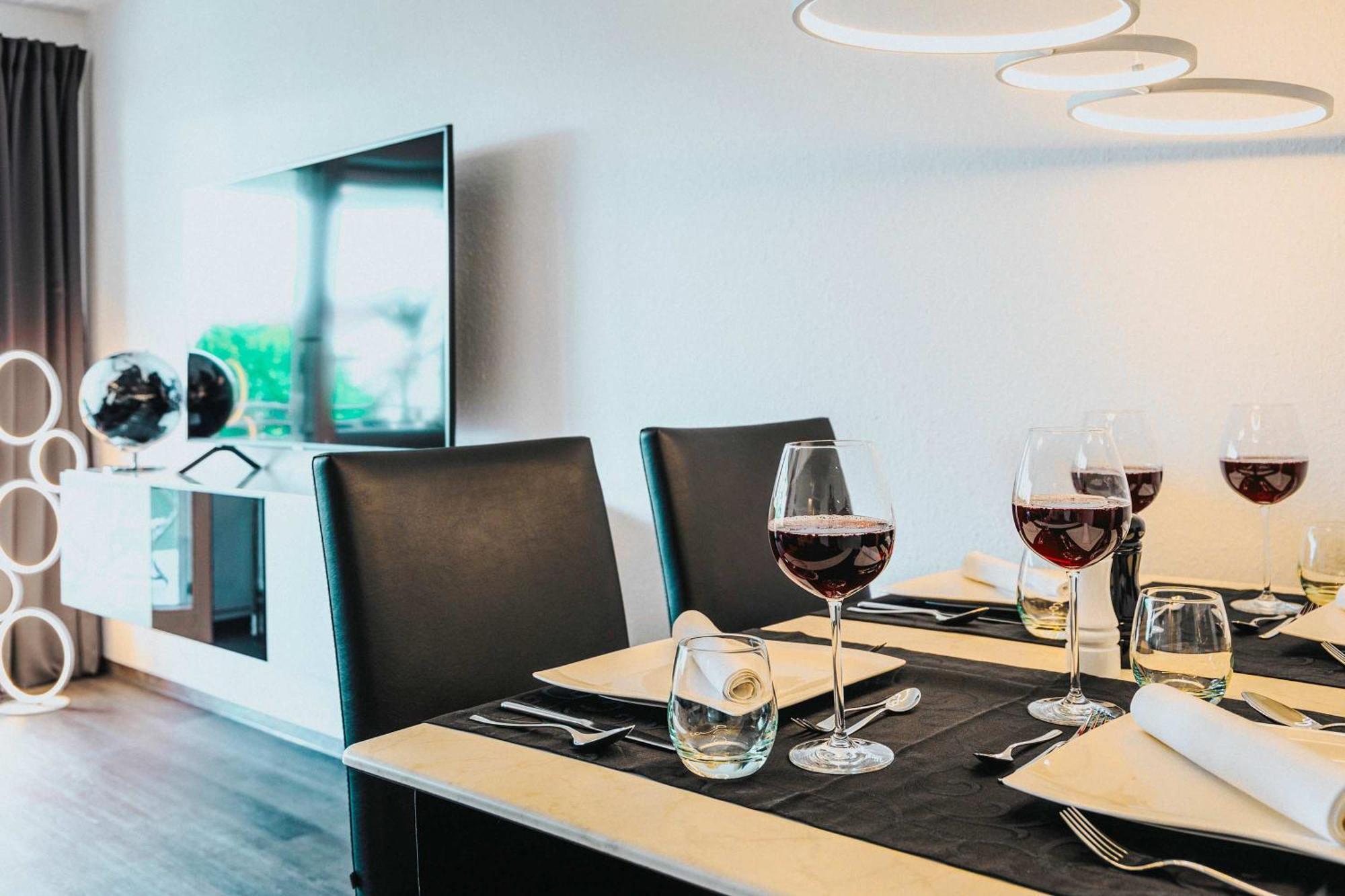 Relax Apartment Black & White FDH Buitenkant foto